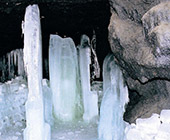 Fugaku Wind Cave & Narusawa Ice Cave